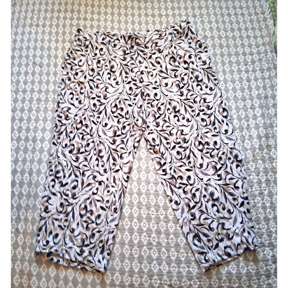 Susan Graver womens Stretch Pull-On Capri Pants Size 1XP Tan Black Floral - Picture 2 of 4